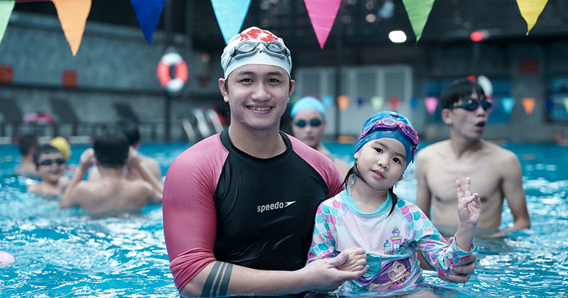 Học bơi trẻ em ở Hà Nội: Chi tiết học phí & Ưu đãi mới nhất 2