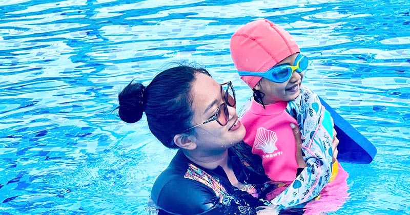 be-boi-4-mua-aeon-long-bien